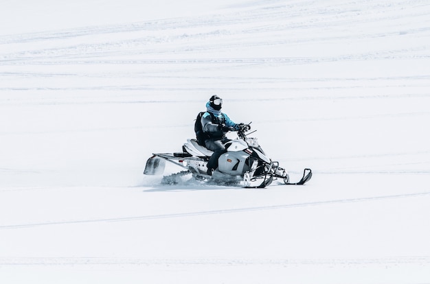 Ski Doo: Przygoda, technologia i komfort na śniegu