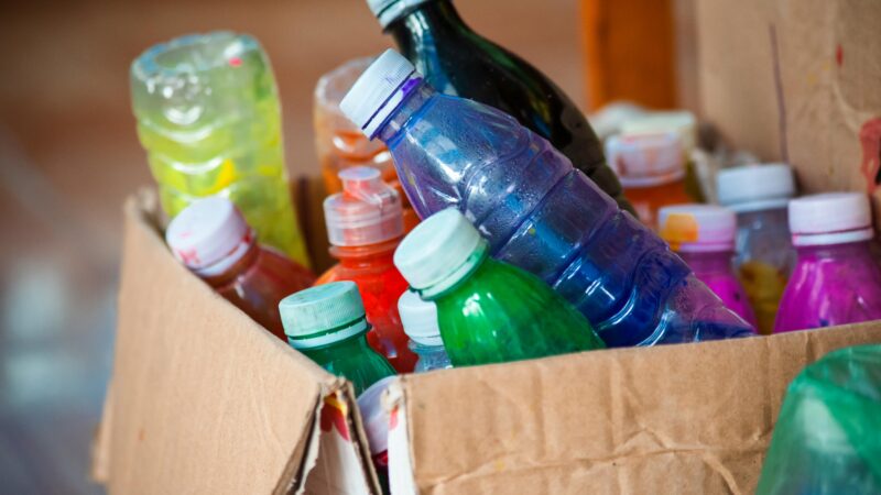 System kaucyjny na butelki PET i szklane – Dlaczego jest tak ważny?