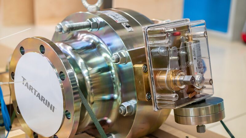 Naprawa pomp hydraulicznych i przemysłowych – Kiedy regeneracja się opłaca, a kiedy lepiej kupić nową pompę?